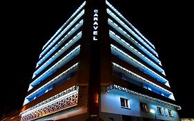 Caravel Hotel